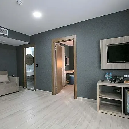 Caba &spa 3* Smirne